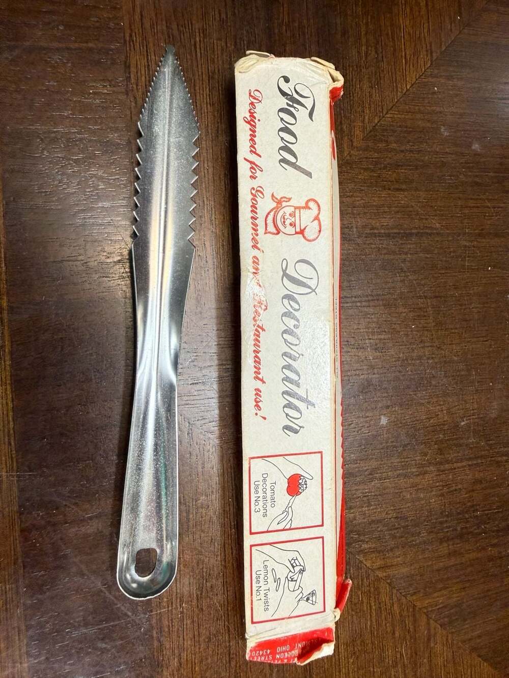 Quikut Food Decorator Vintage Stainless Steel Garnish Knife in Box